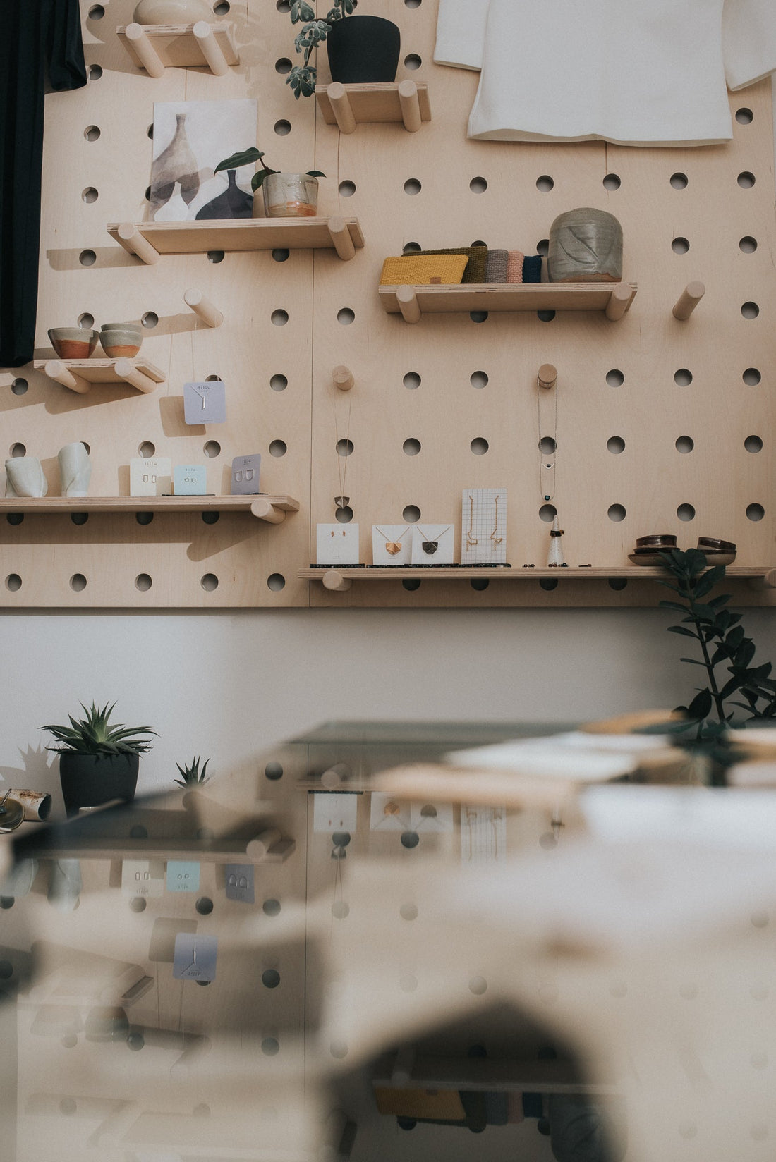 Timeless Forms: The Art of Boleman Bence Ceramics