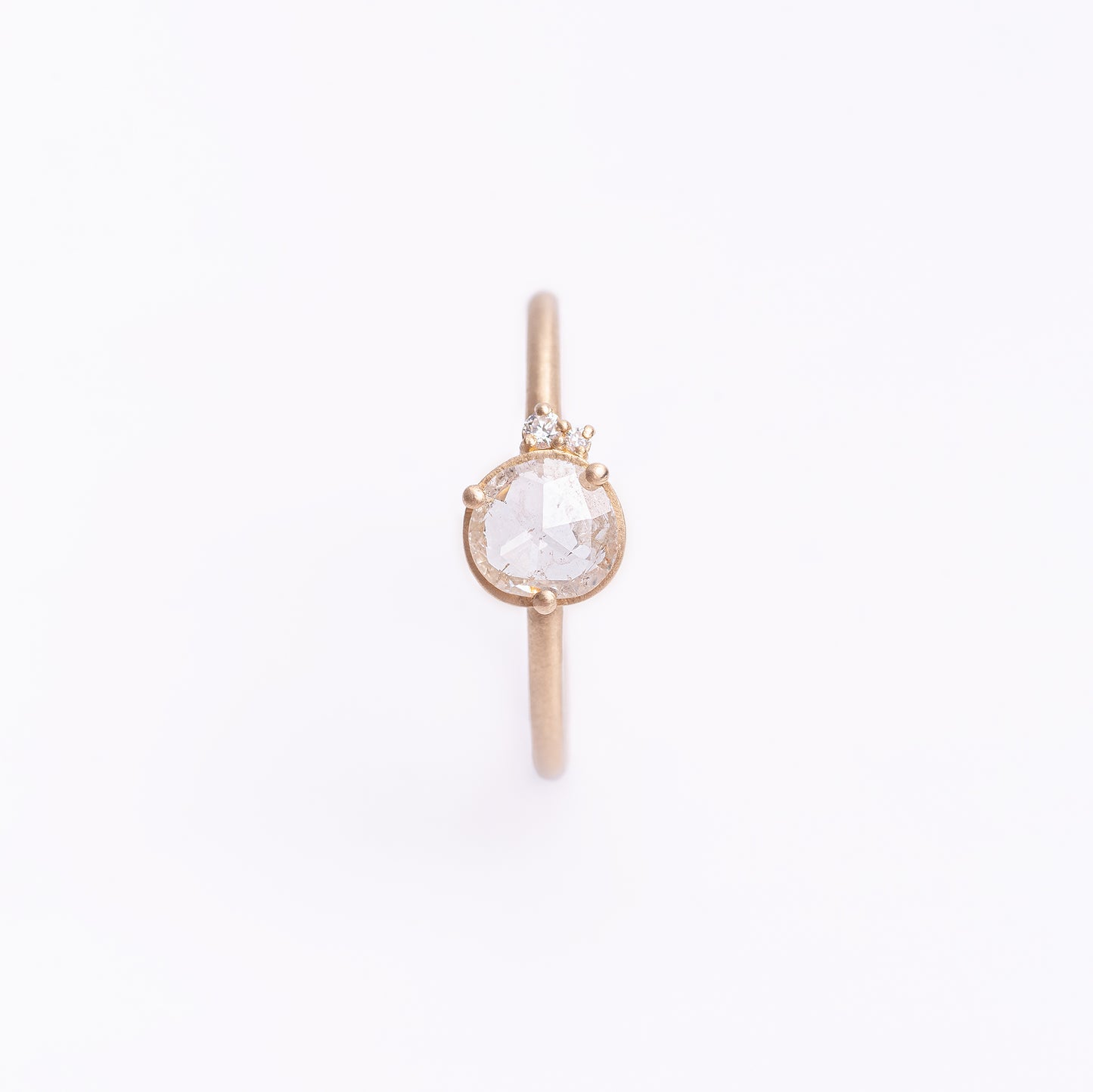 Selene ring