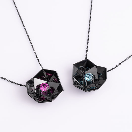 Black Mirror in Mirror Necklace Extra No. 2