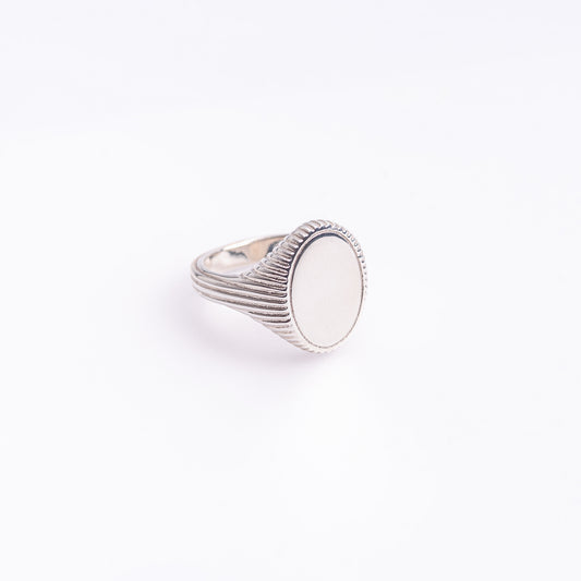 Structural Signet Ring