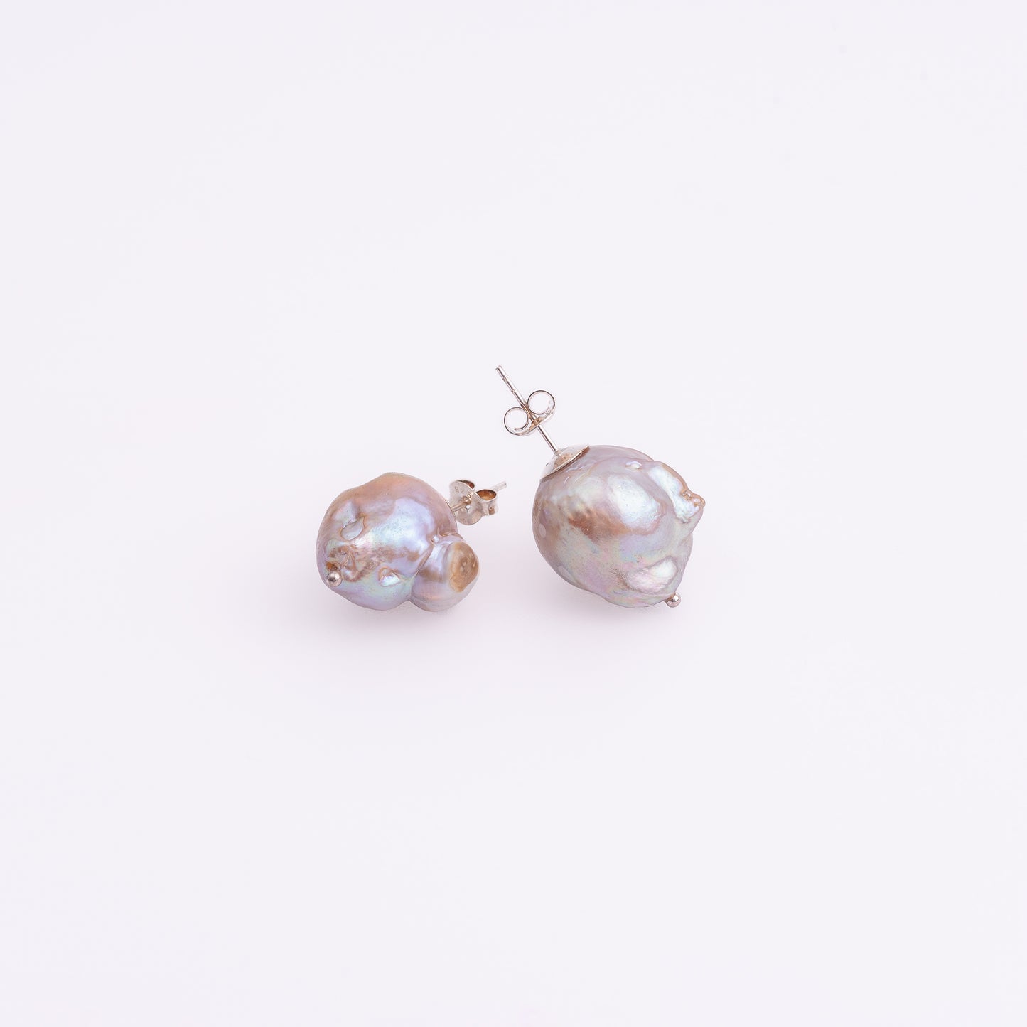 Pearlfection Studs