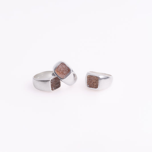 Metamorphosis Square Signet Ring