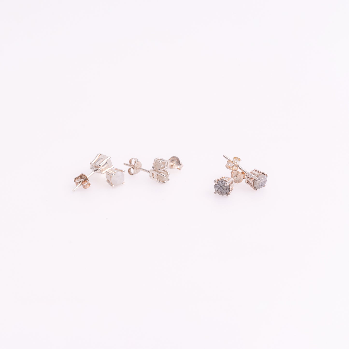 Metamorphosis Studs