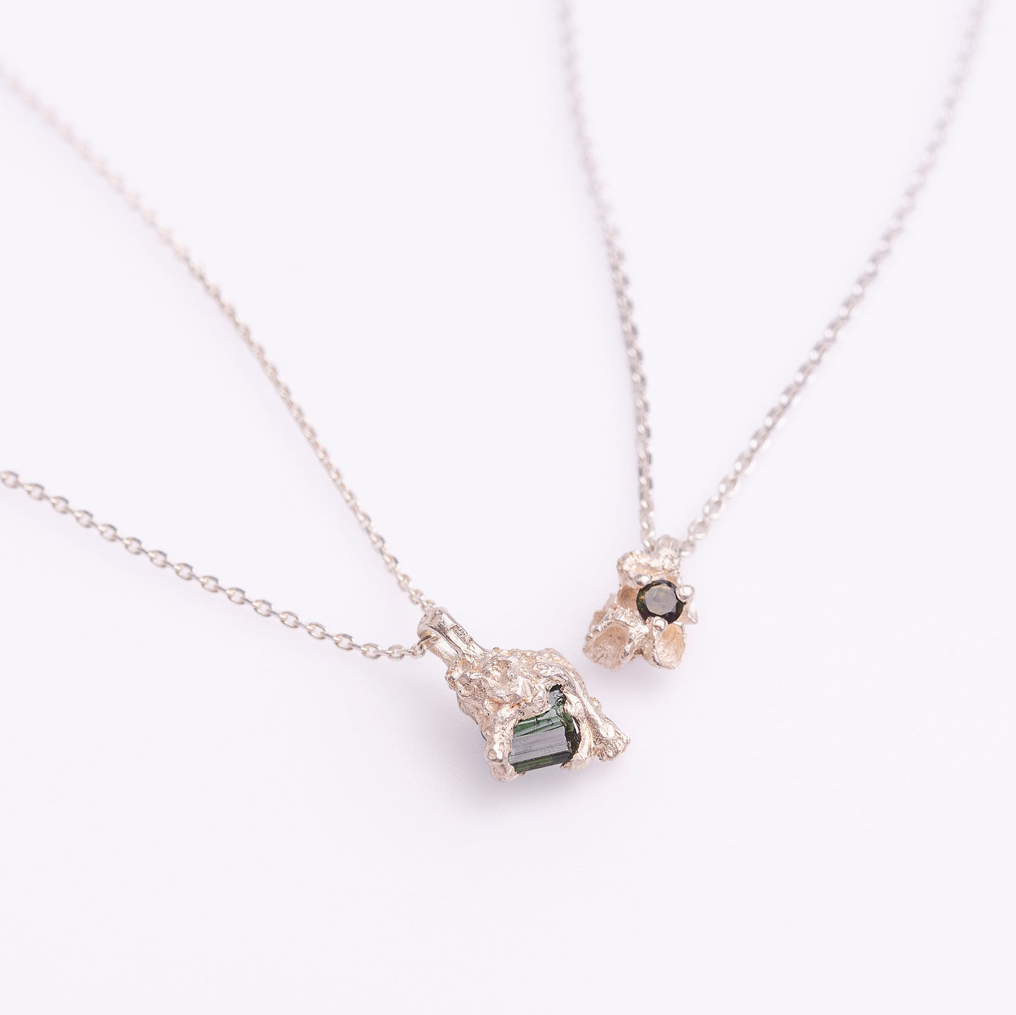 Extra Coralized Mini Necklace